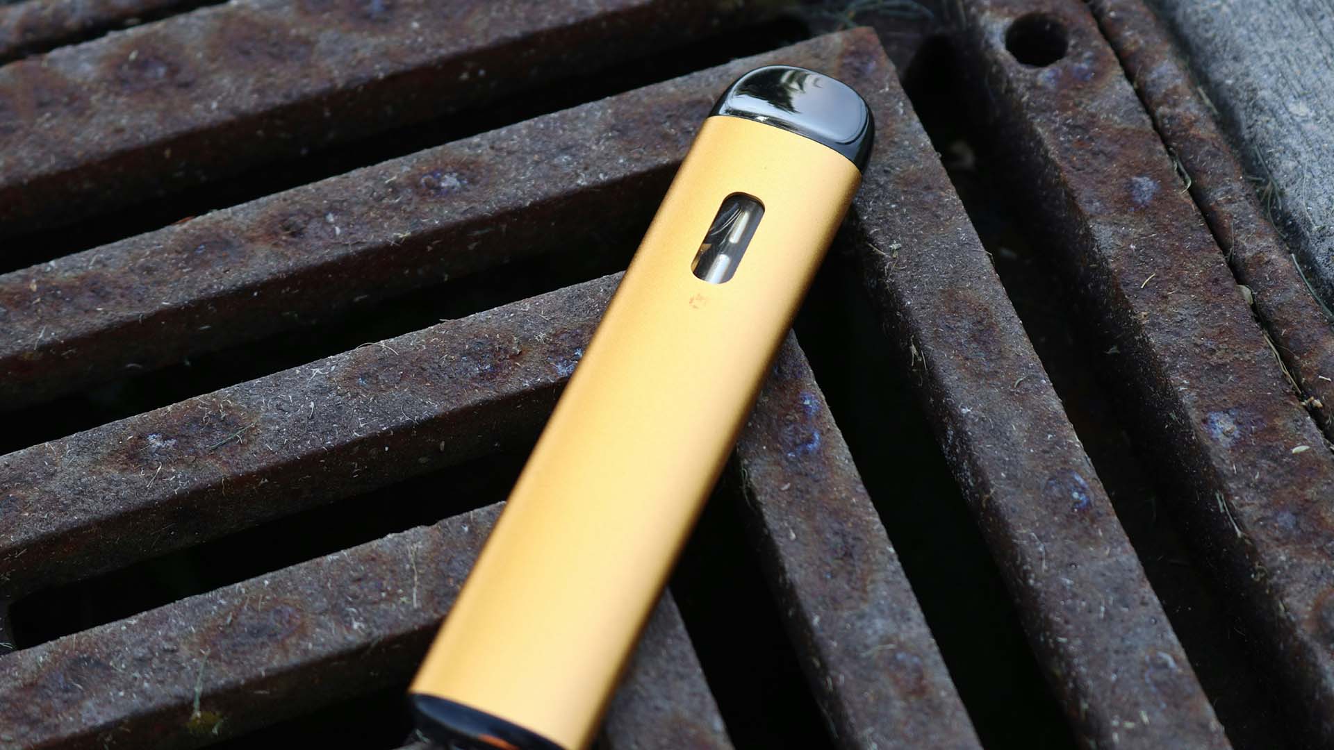 How Much Are Disposable Vapes? (Typical Cost, Factors, etc.) (REDIRECTED)